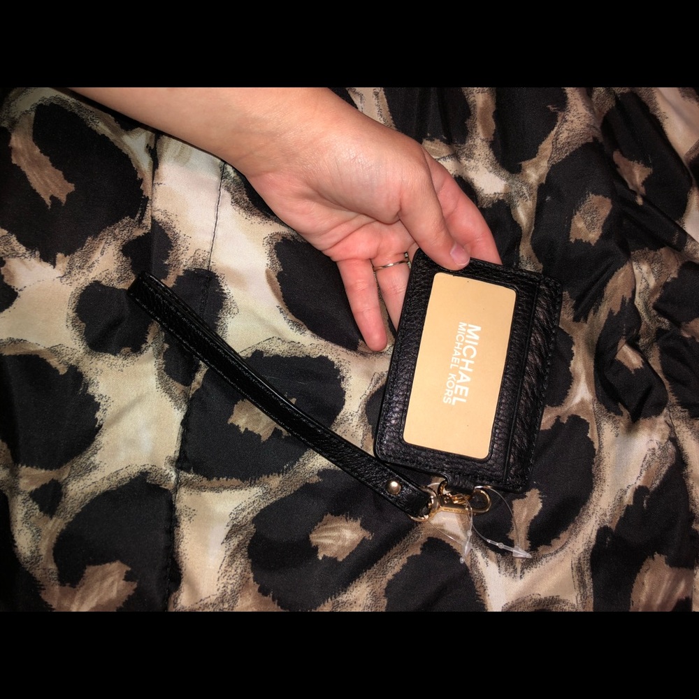 MK - Picture 2 of 2